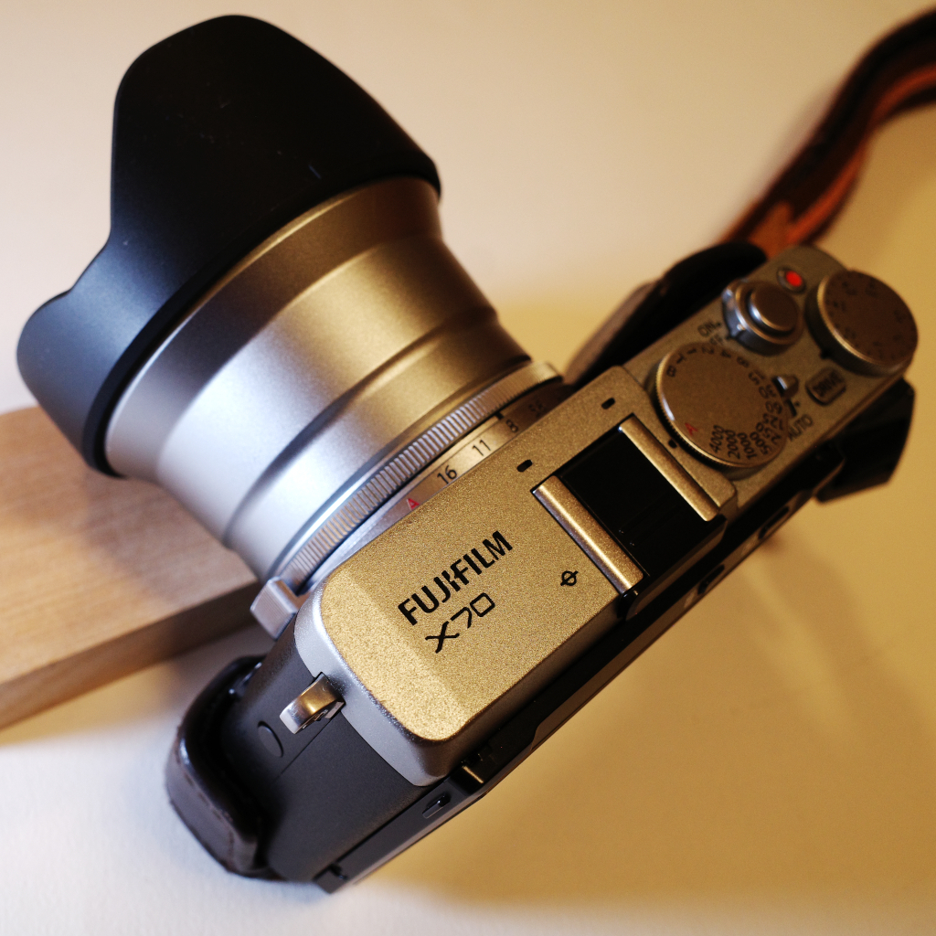 Fujifilm X70の純正アクセサリー: MOR's Weblog